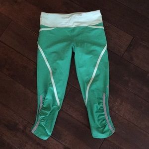Lululemon Green Crop Tight
